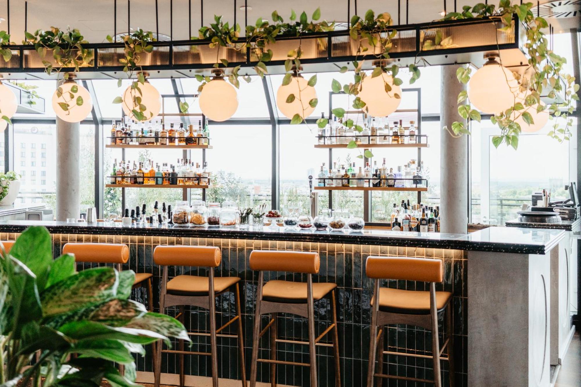 Hotel Wasserturm Cologne, Curio Collection By Hilton Cologne