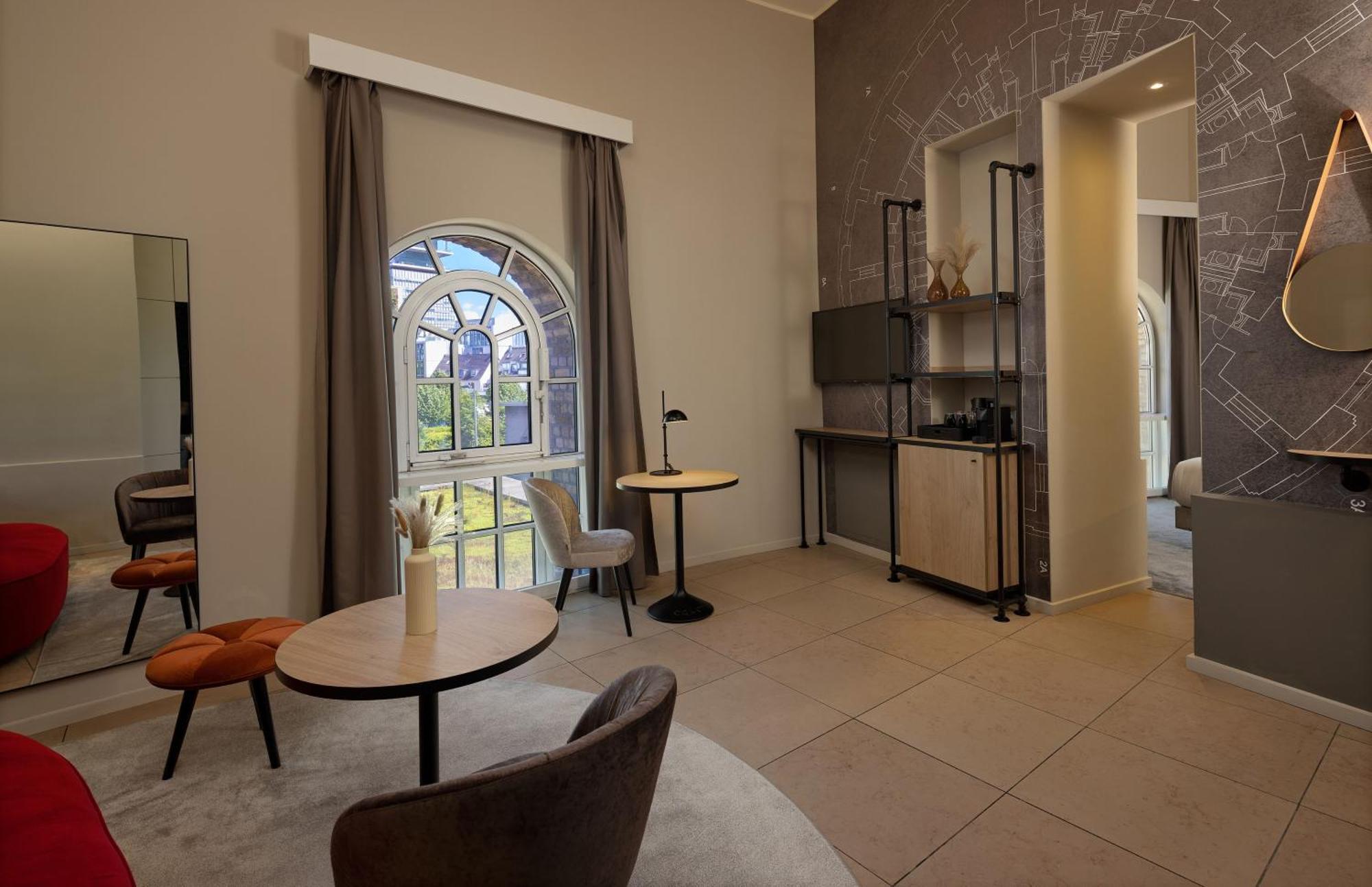 Wasserturm Cologne, Curio Collection By Hilton 4* Cologne